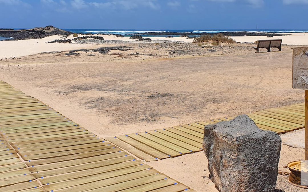 Las playas de La Oliva más accesibles