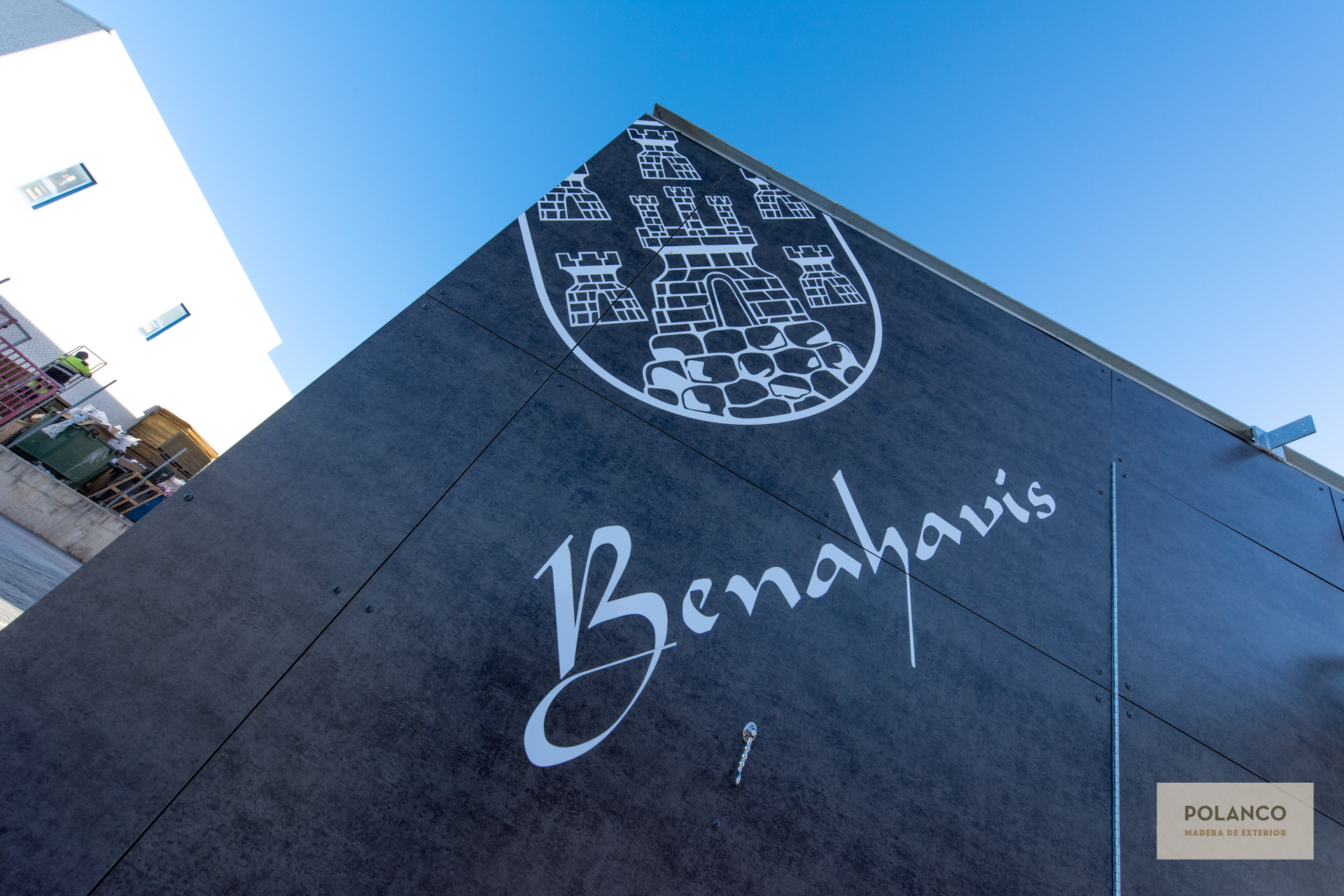 Al servicio de la restauración. Quiosco con pérgola en Benahavis